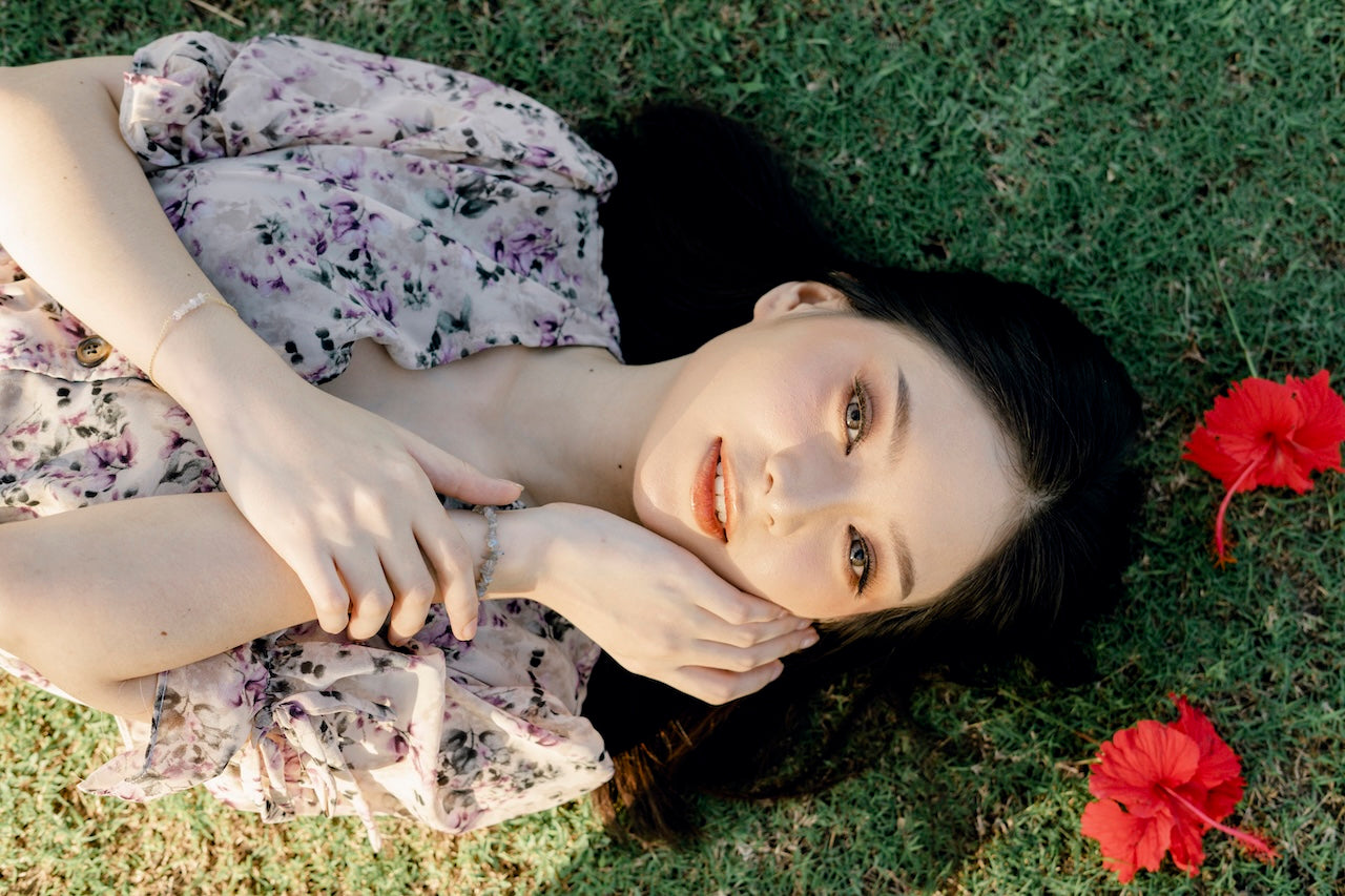 Can You Sleep with Your Gemstone Bracelet On? The Real Pros and Cons